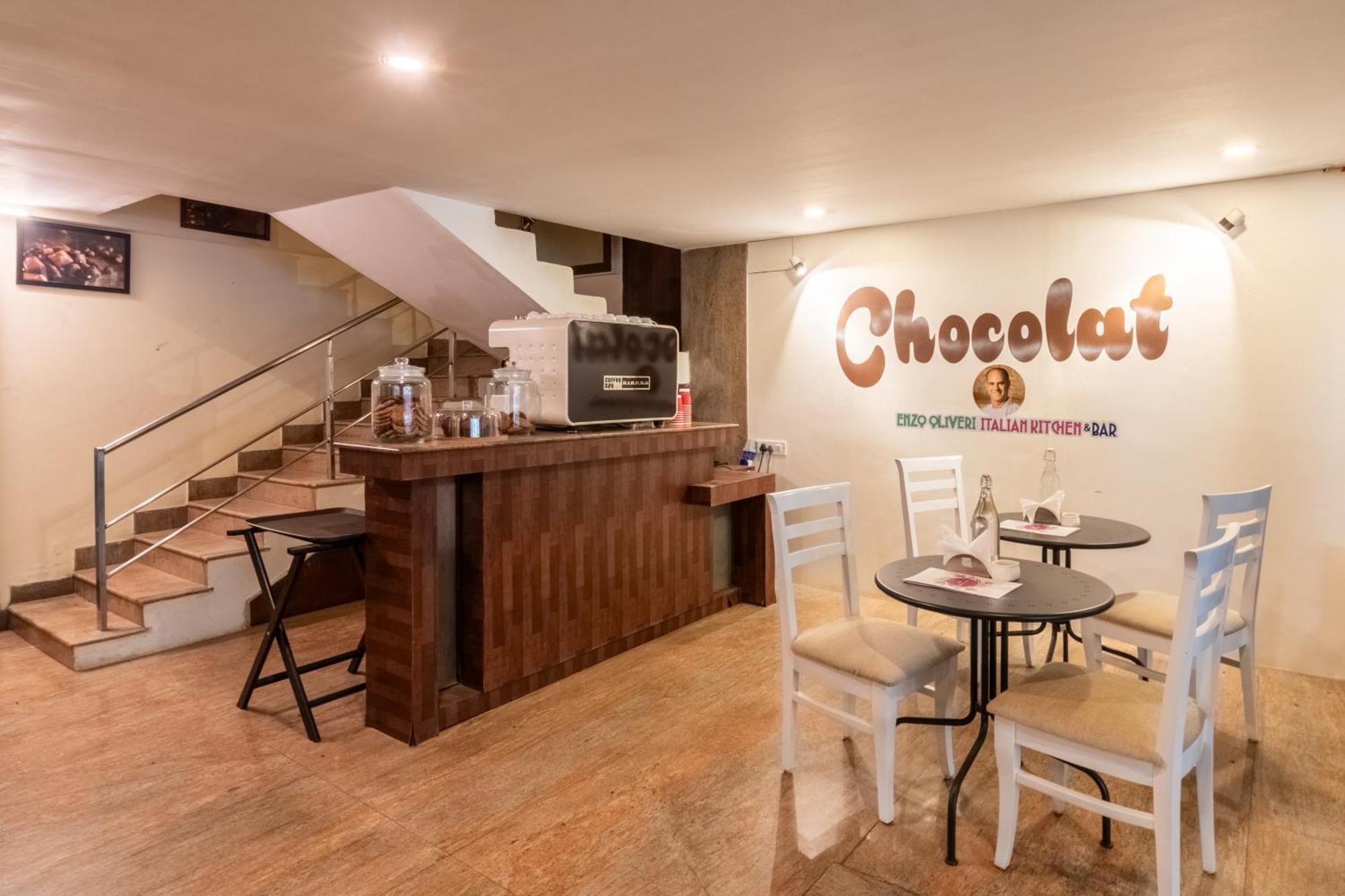 Hotel Chocolat House à Bangalore Extérieur photo
